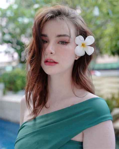 Jessie Vard (@jessi191919vard) .